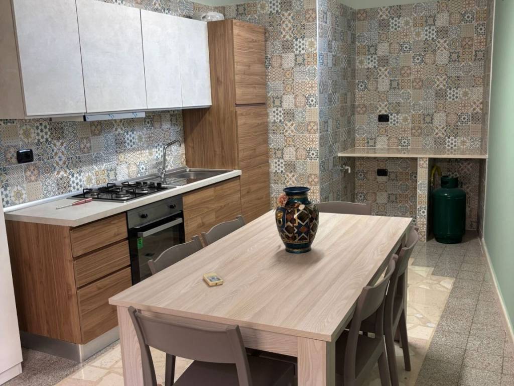 Appartamento a Francavilla fontana in Via Regina Elena, 30 - Foto 5