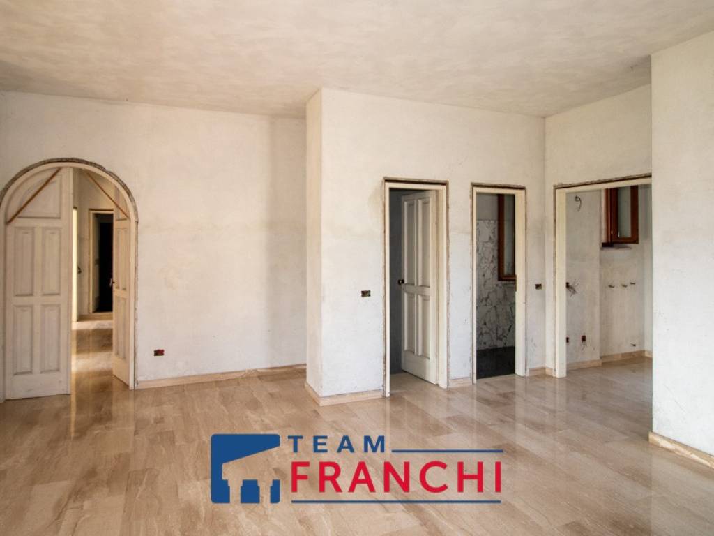 Villa a Montichiari in Via Giovanni Falcone, 3 - Foto 4