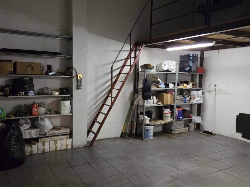 Immobile a Genzano di roma in Via Luigi Einaudi, 28 - Foto 2
