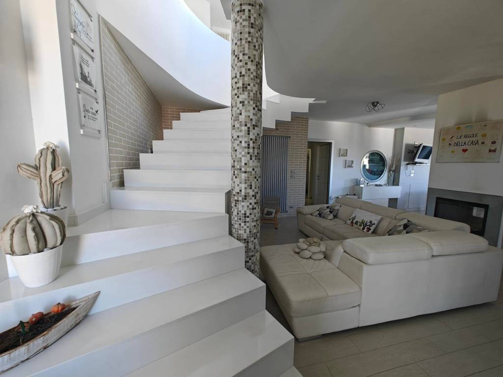 Villa a Cappelle sul tavo in Via Cocchione, 125 - Foto 3