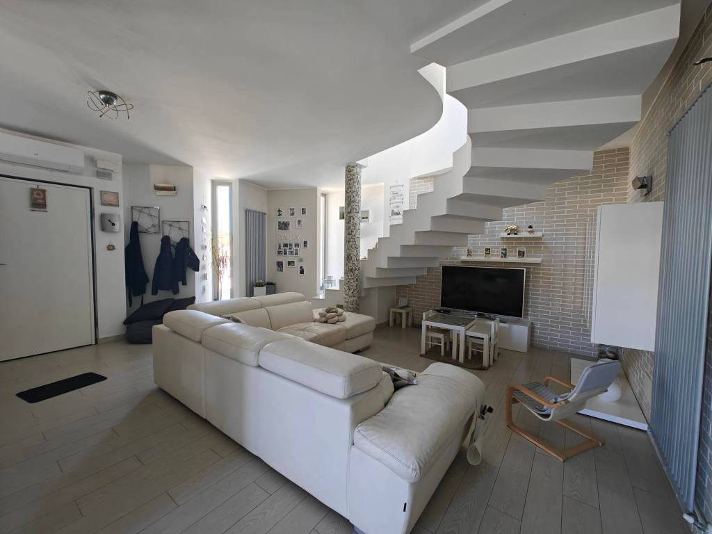 Villa a Cappelle sul tavo in Via Cocchione, 125 - Foto 4