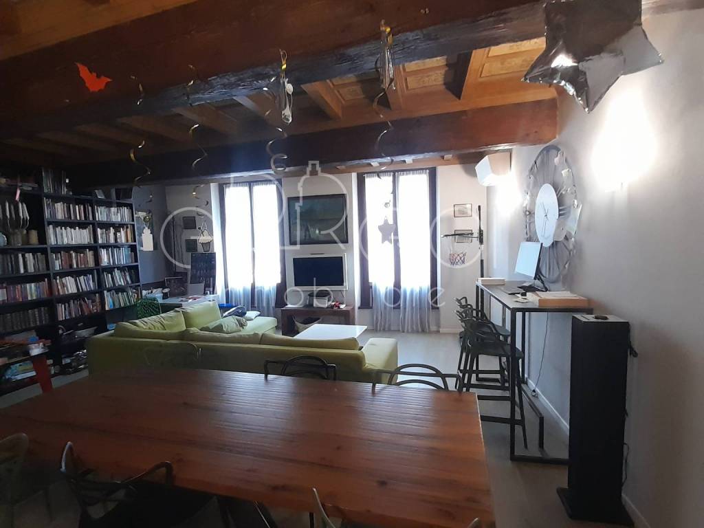 Appartamento a Mantova in Via Corrado - Foto 3