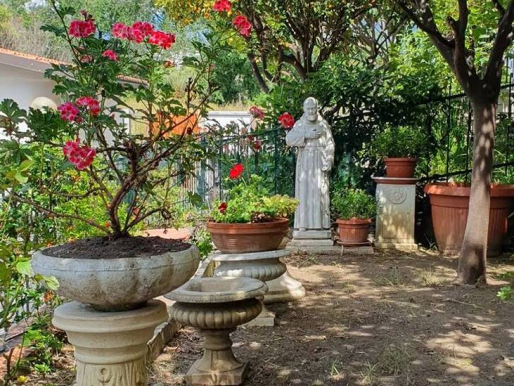 Appartamento a Loano in Via Alba - Foto 2
