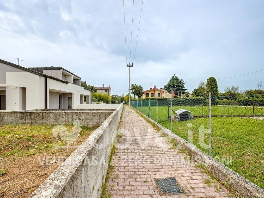 Villetta a schiera a Altivole in Via Cornere, 2 - Foto 2