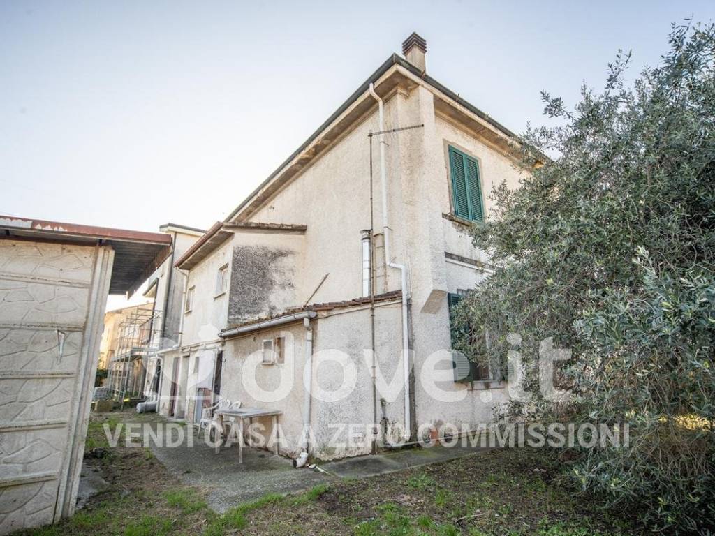 Villa a Pontedera in Via XXIV Maggio, 31 - Foto 5
