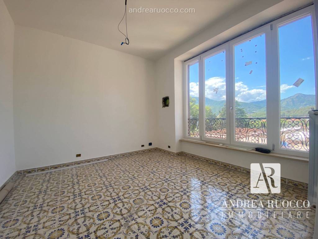 Appartamento a Salerno in Via dei Sanniti, 21 - Foto 2
