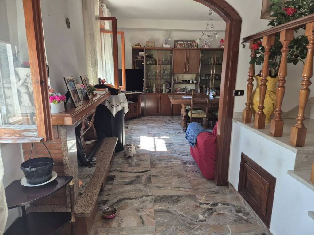 Appartamento a Lenola in Via Del Lago, 87 - Foto 4