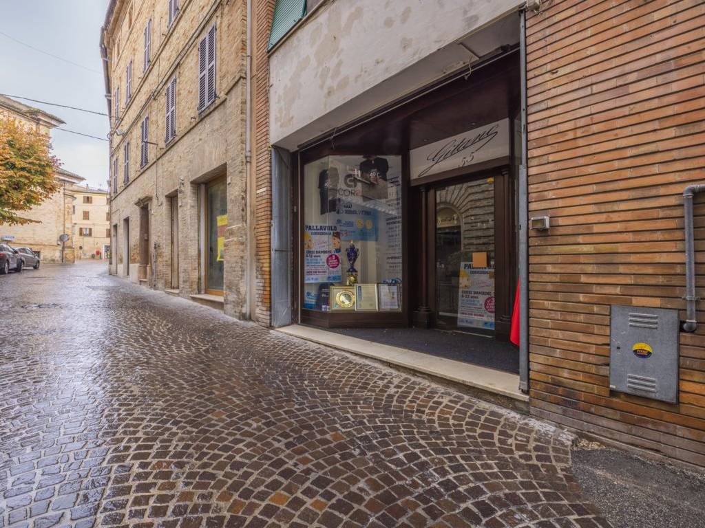 Casa indipendente a Corridonia in Via Camillo Benso di Cavour, 45 - Foto 2