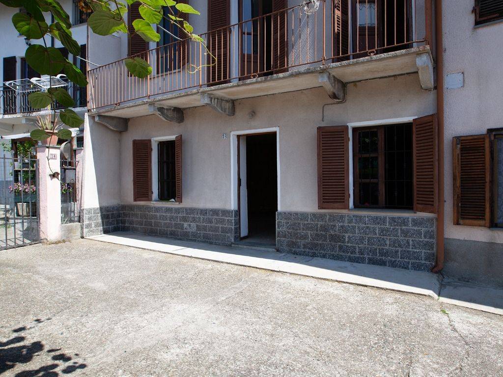 Villa a Castagneto po in Strada Serra, 18 - Foto 2