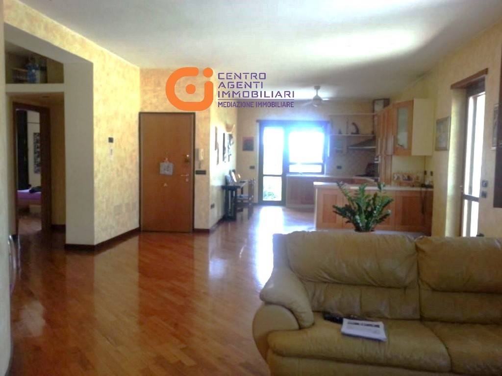 Appartamento a Tivoli in Via Evaristo Petrocchi - Foto 2
