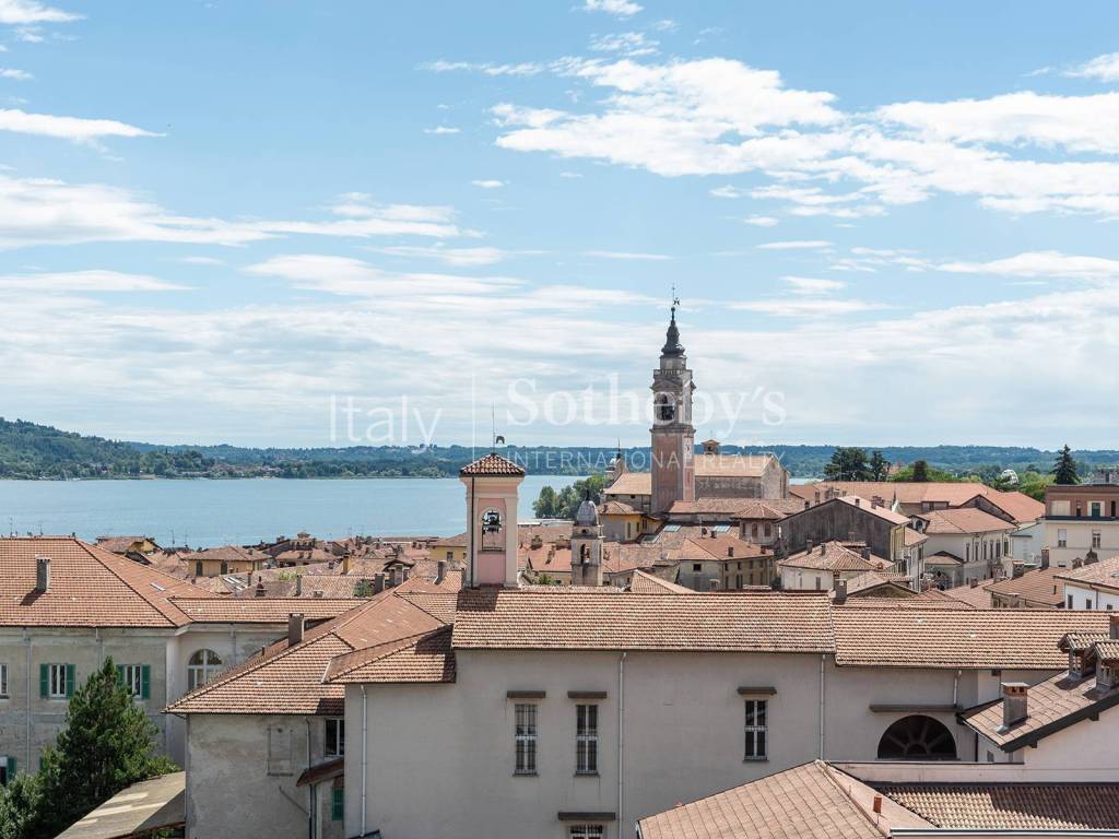 Appartamento a Arona in Via Antonio Gramsci - Foto 4