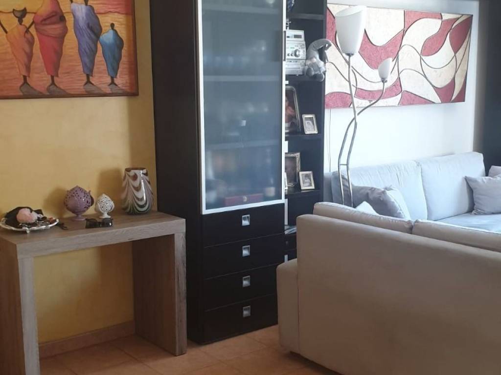 Appartamento a Lizzanello in Via Fratelli Bandiera - Foto 2