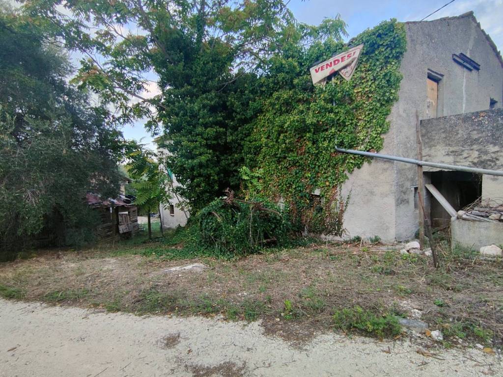 Terreno a Chieti in Strada Peschiera - Foto 3