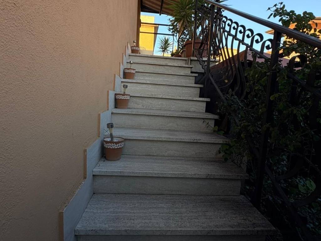 Appartamento a Mentana in Via Giovanni Pierluigi da Palestrina, 9 - Foto 4