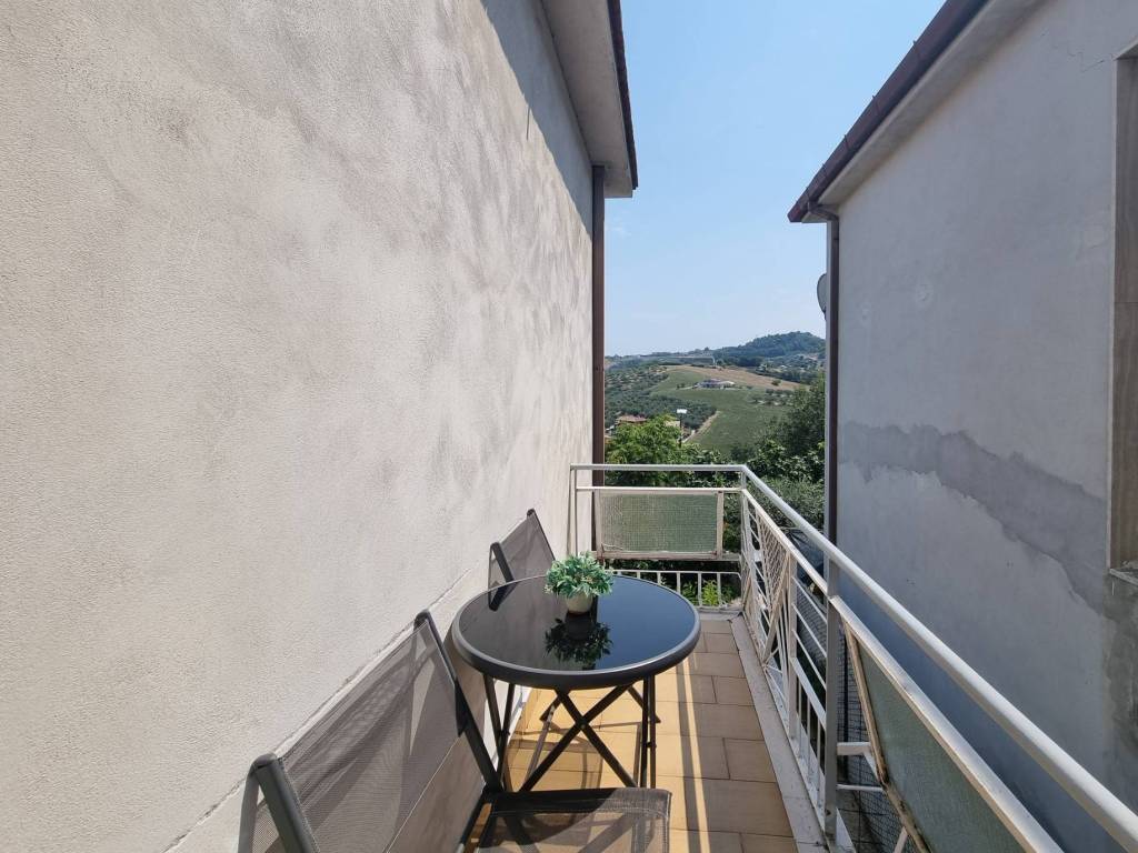 Casa indipendente a Cappelle sul tavo in Via Pignatara, 22 - Foto 2