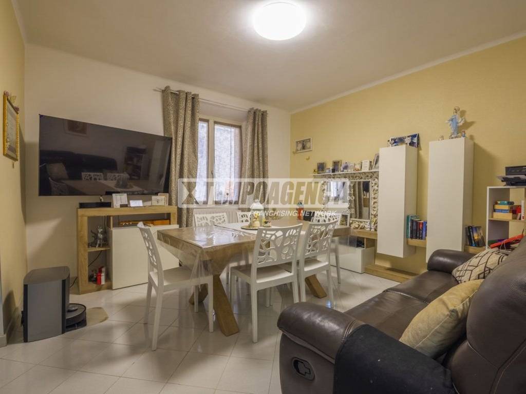 Appartamento a Corridonia in Via colbuccaro - Foto 2