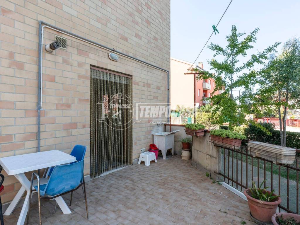 Appartamento a Montecassiano in Via Aldo Moro - Foto 2