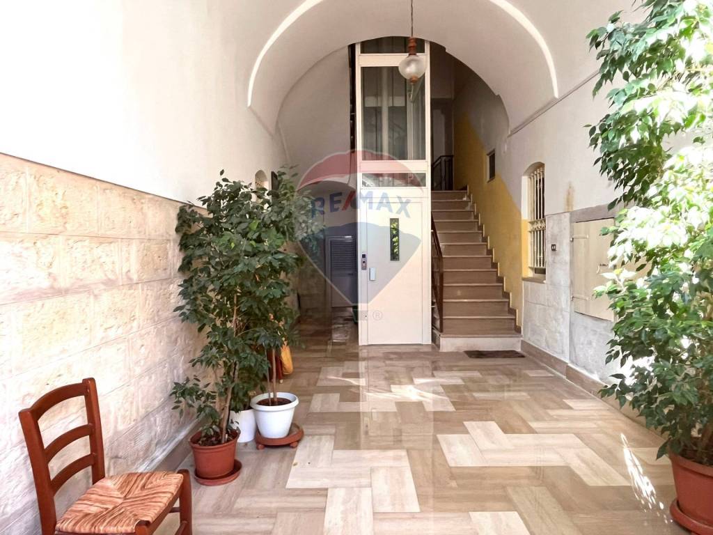 Appartamento a Trani in Via Principe Amedeo, 29 - Foto 4