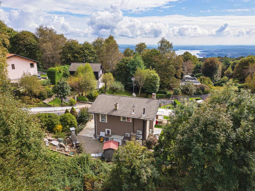 Villa a Nebbiuno in Case Sparse Poggio Alto - Foto 5