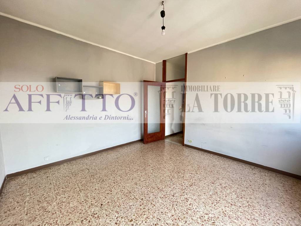Appartamento a Alessandria in Viale Medaglie D'Oro - Foto 4