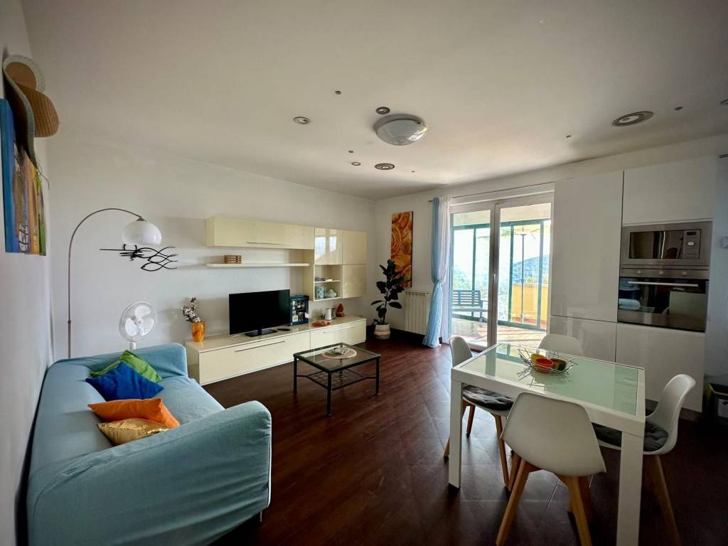 Appartamento a Celle ligure in Via Gameragna, 10 - Foto 2