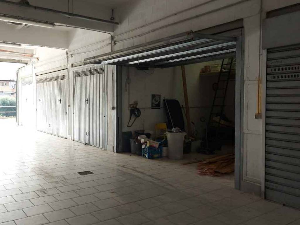 Box / garage a Arenzano in Via Guglielmo Marconi - Foto 2