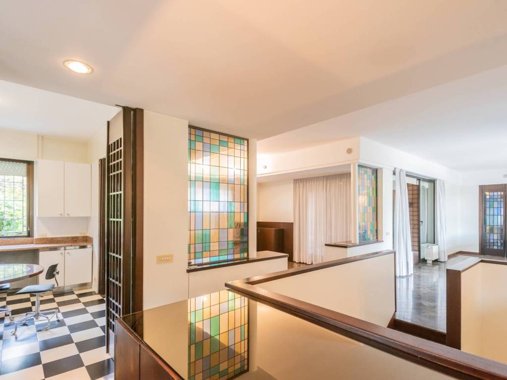 Villa a Cardano al campo in Via F. Buffoni, 35 - Foto 3