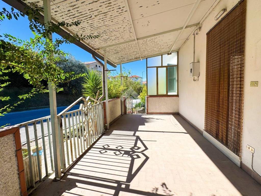 Casa indipendente a Casalincontrada in Via Coppelli, 62 - Foto 4