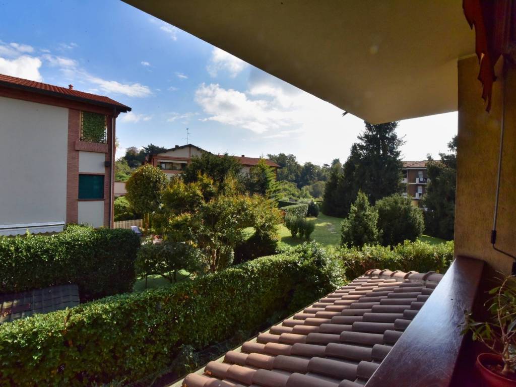 Appartamento a Carimate in Via Vittorio Veneto - Foto 5