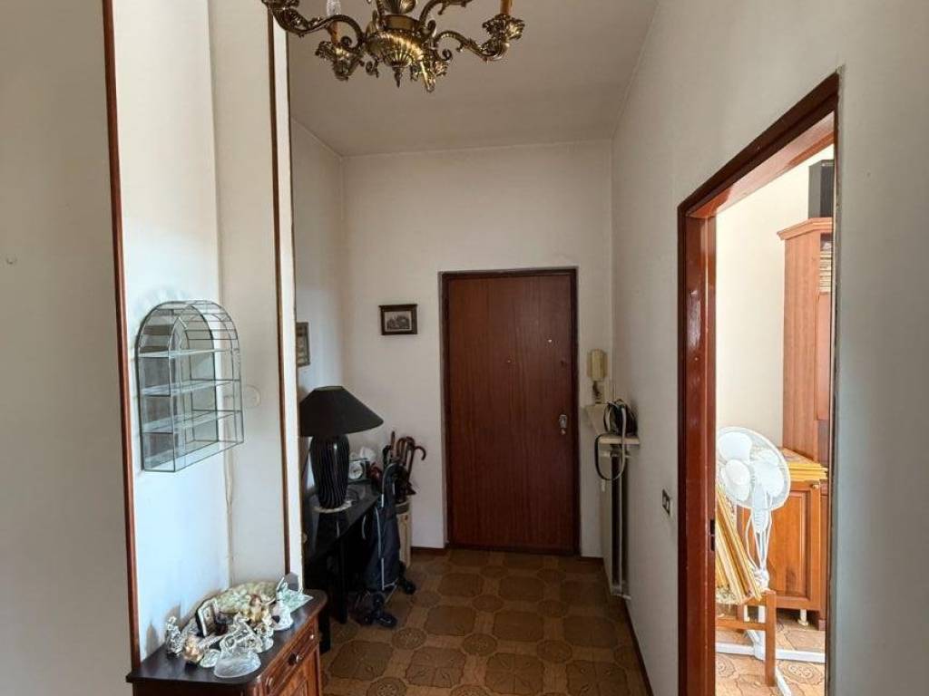 Appartamento a Trecate in Via Niccolò Machiavelli - Foto 2