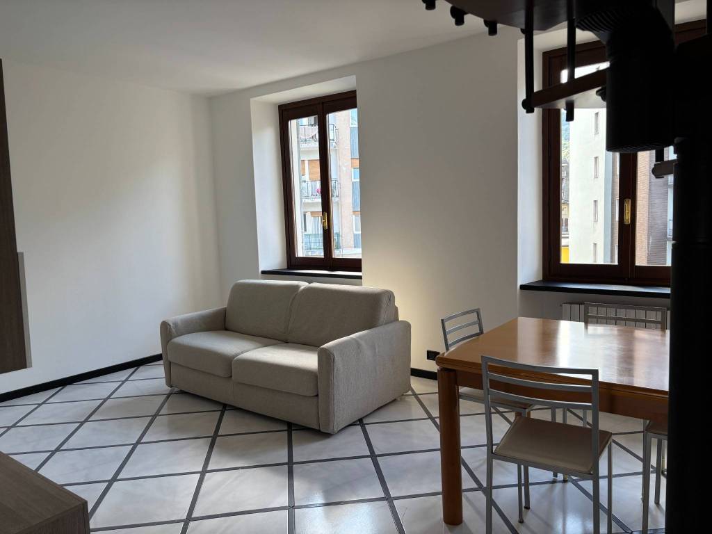 Appartamento a Domodossola in Piazza Arturo dell'Oro - Foto 4