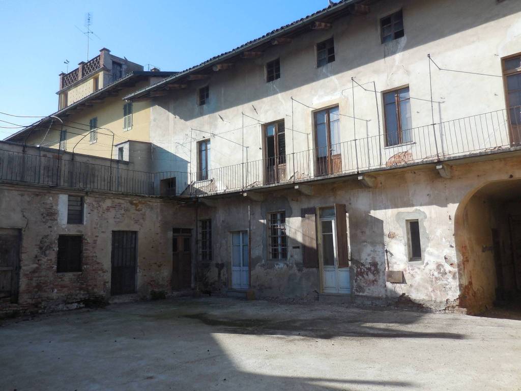 Palazzo / stabile a Poirino - Foto 5