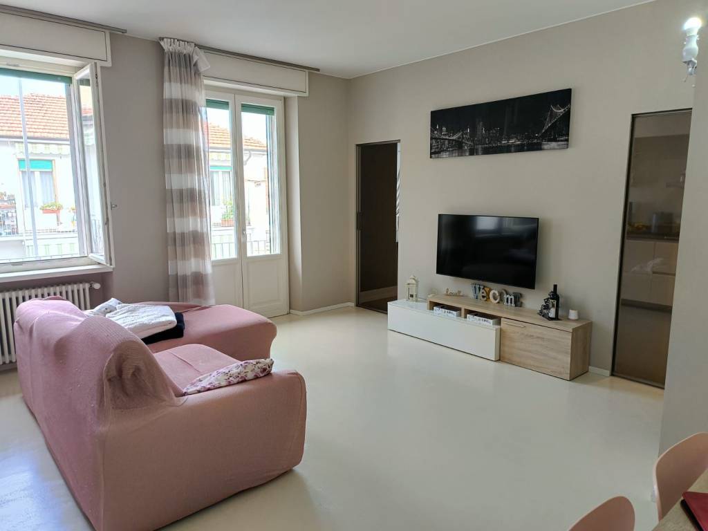 Appartamento a Casale monferrato in Via Filippo Mellana, 9 - Foto 3