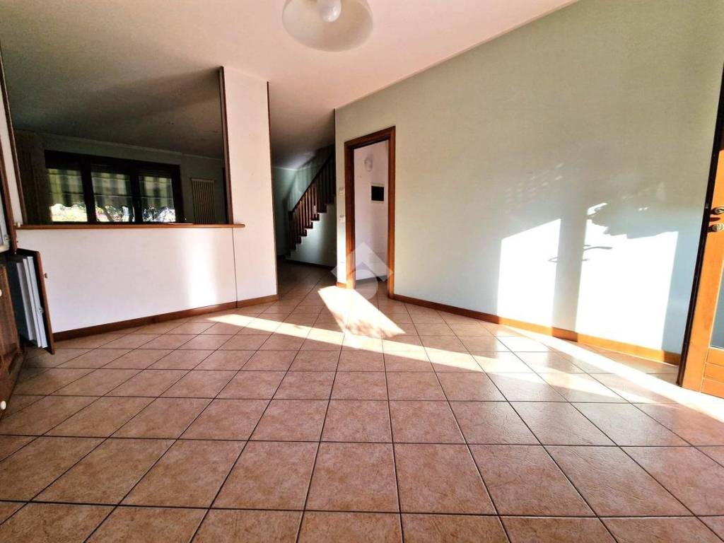 Appartamento a Grumolo delle abbadesse in VILLA A SCHIERA VIA VILLAPOVERA, 16 - Foto 4