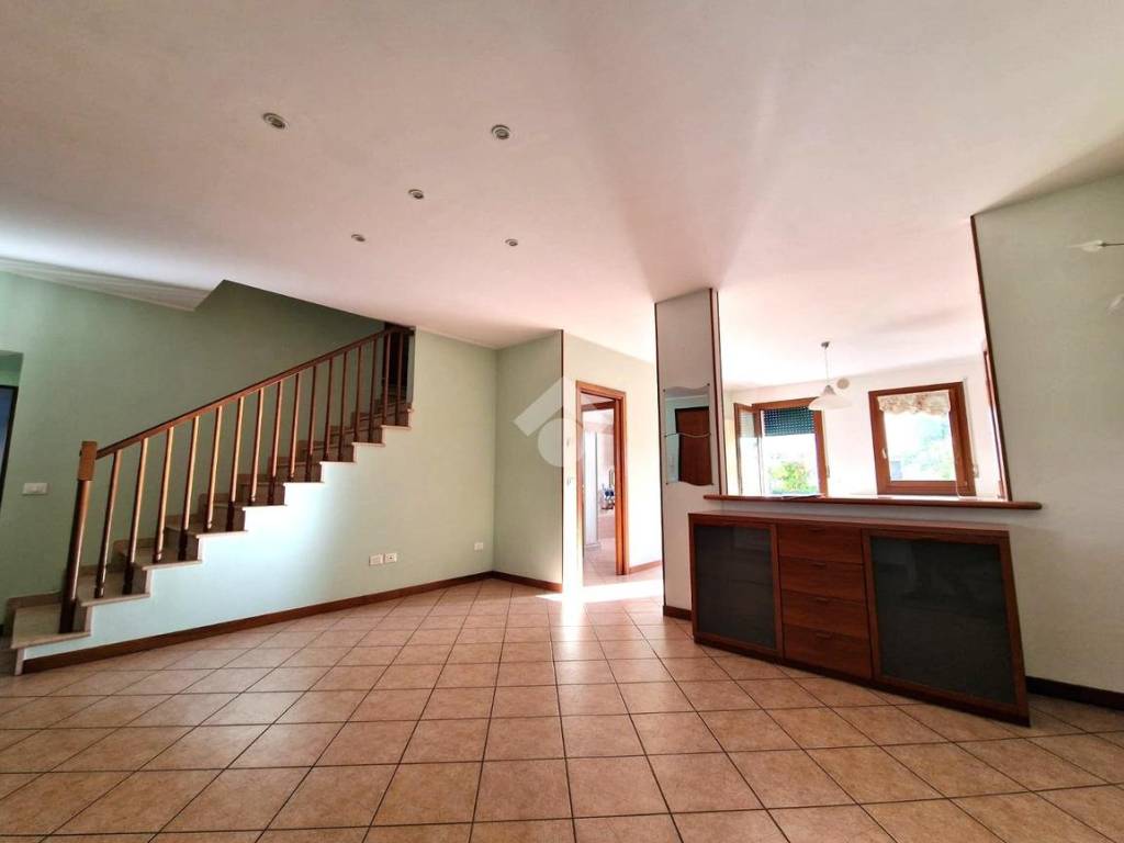 Appartamento a Grumolo delle abbadesse in VILLA A SCHIERA VIA VILLAPOVERA, 16 - Foto 5
