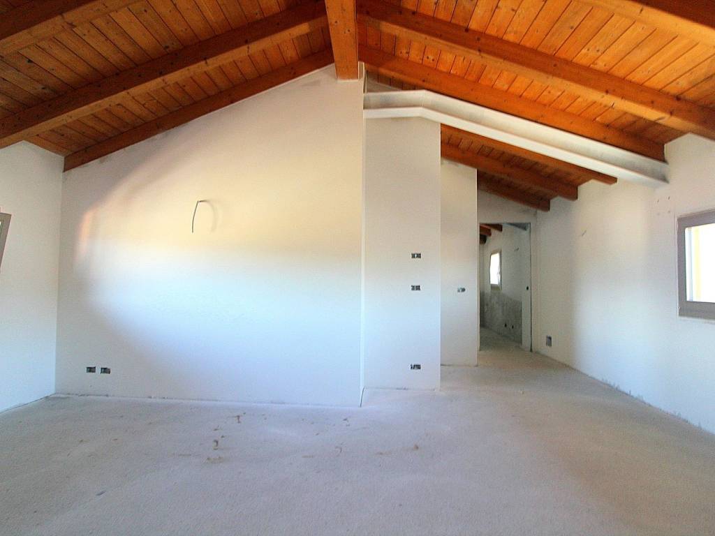 Attico / mansarda a Reana del rojale in Via C. Nanino - Foto 3