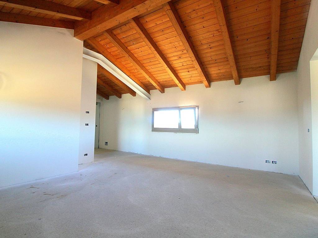 Attico / mansarda a Reana del rojale in Via C. Nanino - Foto 4