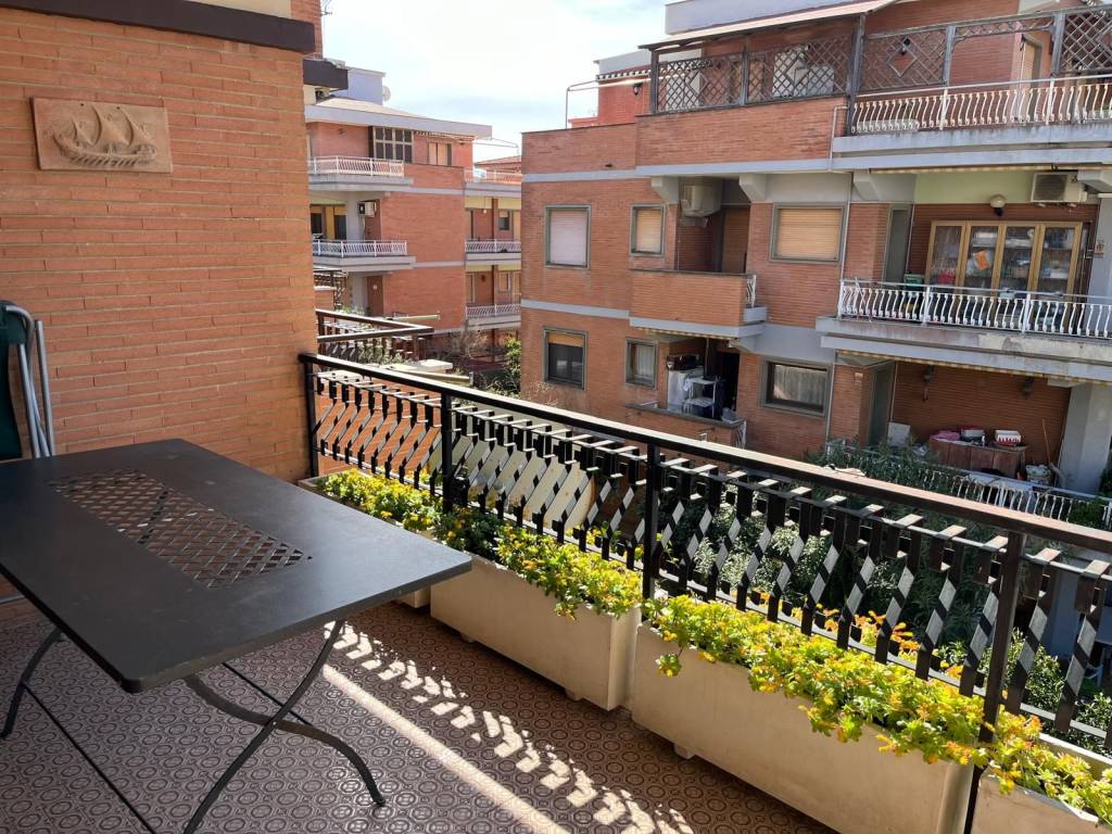 Appartamento a Santa marinella in Via Enrico Fermi, 10 - Foto 2
