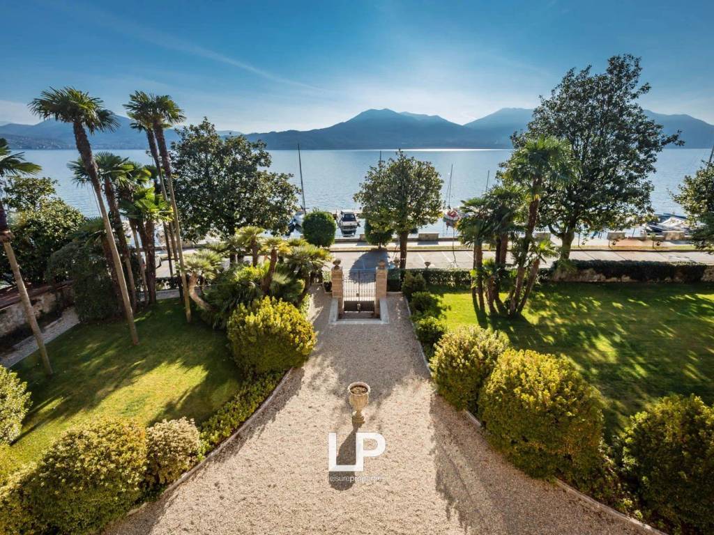 Villa a Cannero riviera in Viale delle Magnolie, 5 - Foto 2