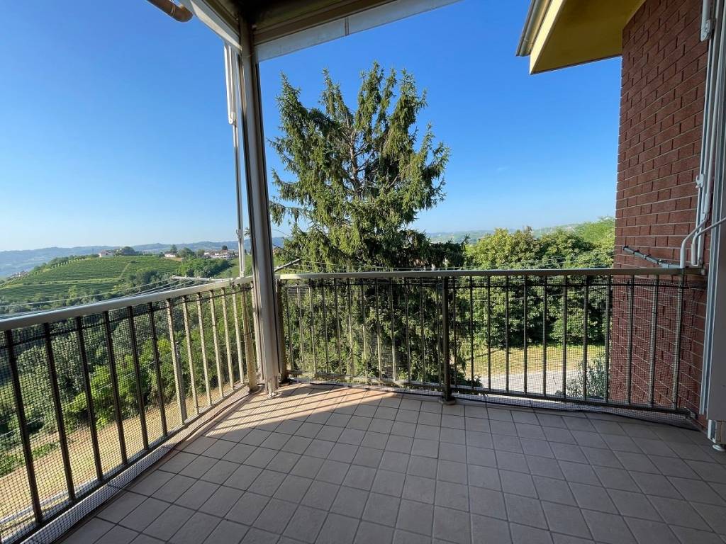 Appartamento a Calosso in Piazza Sant'Alessandro, 5 - Foto 2