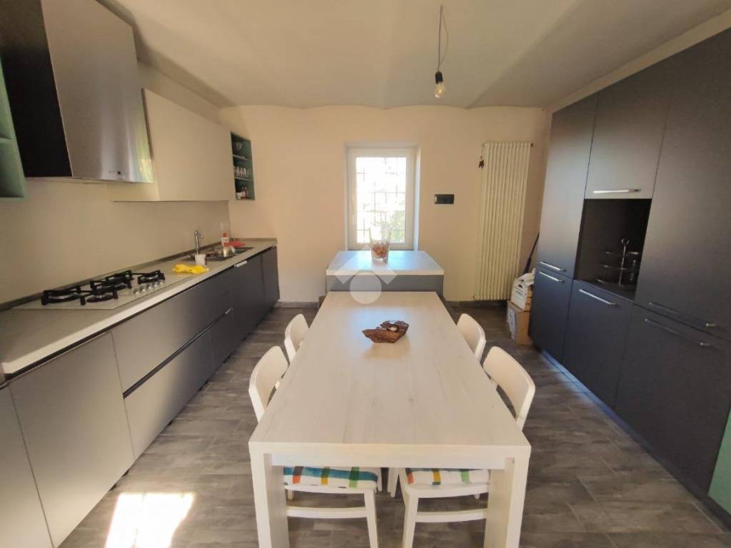 Casa indipendente a Paderna in VIA CAREZZANO, 1 - Foto 2
