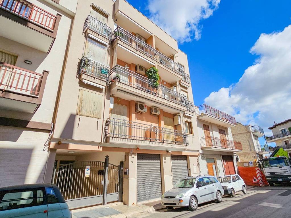 Appartamento a Andria in Via Parigi, 104 - Foto 2