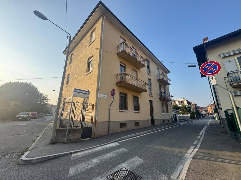 Appartamento a Grugliasco in Via Fiume - Foto 2