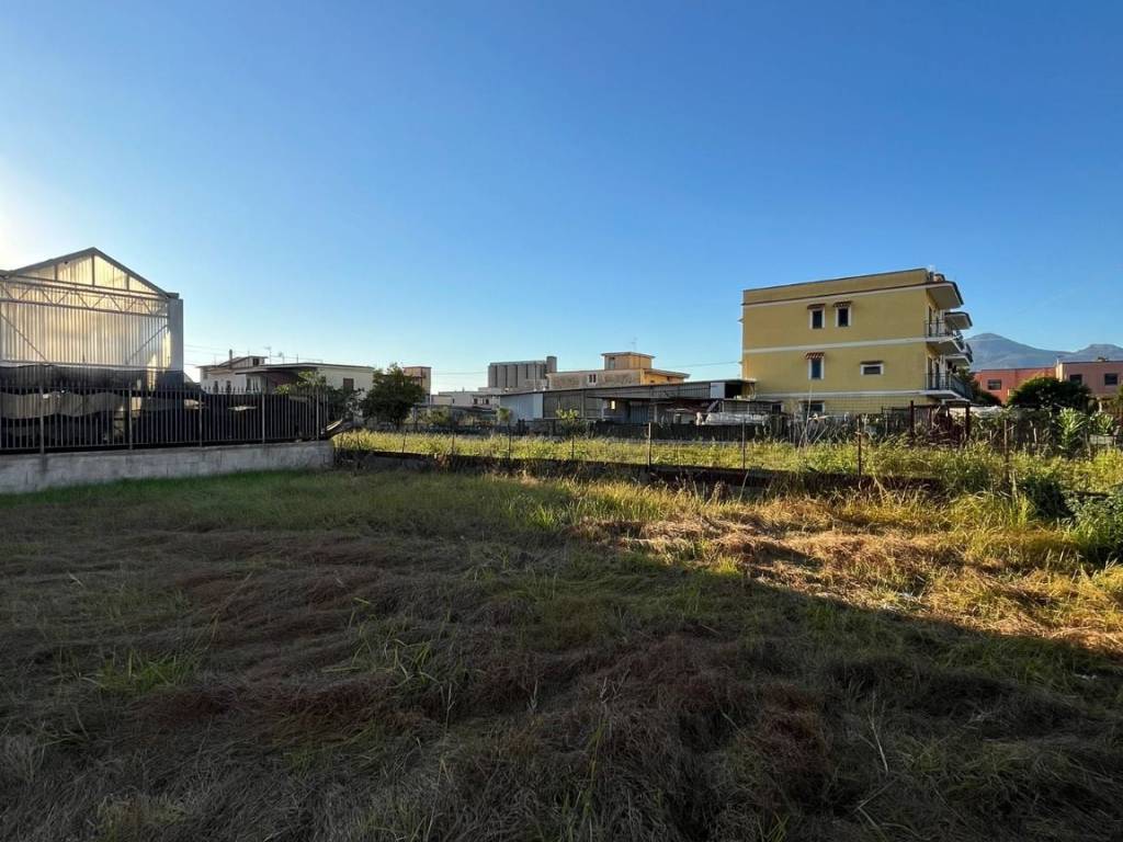 Terreno a Castellammare di stabia in Via Schito - Foto 2
