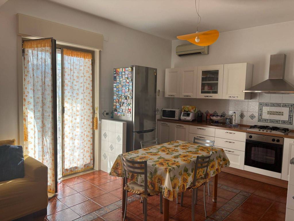 Appartamento a Giarre in Viale delle Provincie, 43 - Foto 4