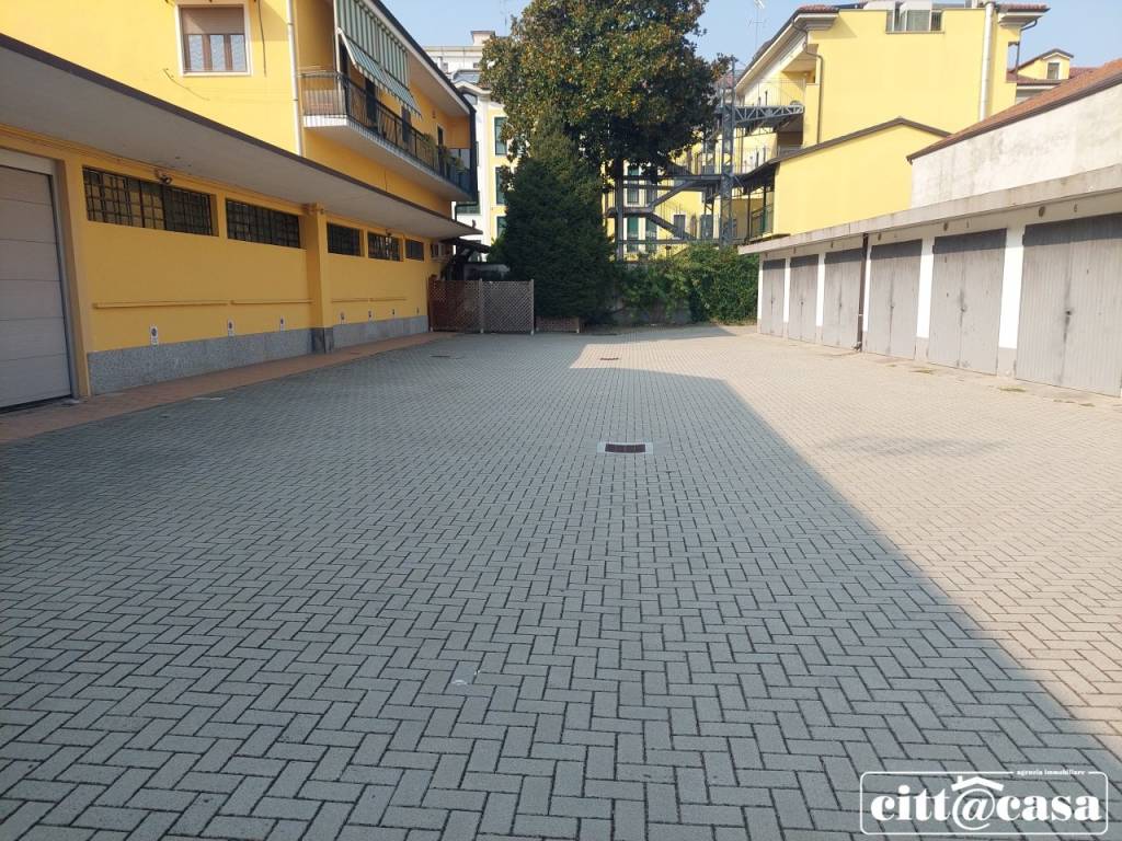 Immobile a Chivasso in piazza Garibaldi - Foto 4