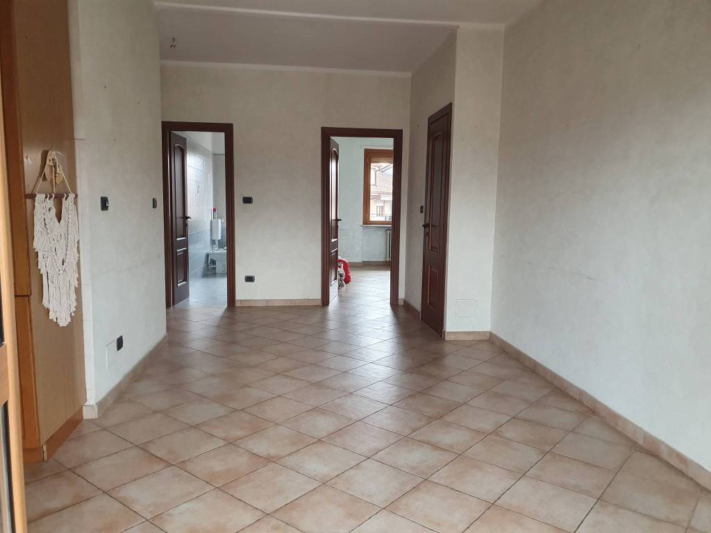 Appartamento a Piossasco in Via Pietro Micca, 21 - Foto 2