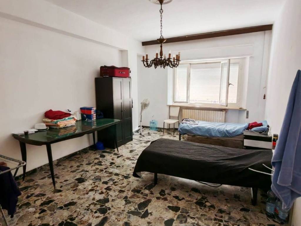 Appartamento a Falconara marittima in Via Nino Bixio - Foto 3
