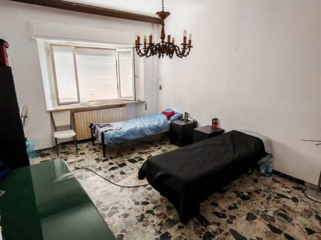 Appartamento a Falconara marittima in Via Nino Bixio - Foto 4