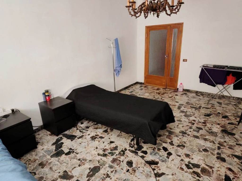 Appartamento a Falconara marittima in Via Nino Bixio - Foto 5